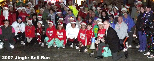 Photo of runners before the Jingle Bell Run.
