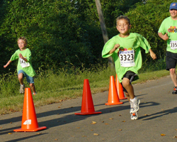 Photo of two boys sprinting to the finish.