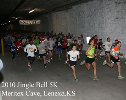 Photo of the Lenexa Jingle Bell Run.