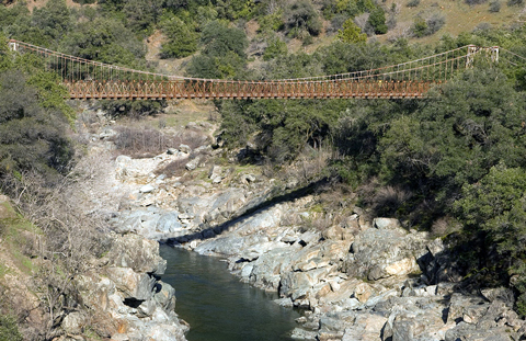 Photo of the bridge on the Yankee Jims Road.