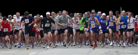 Photo of the start  of the Olathe Heart and Sole Run.