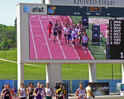 Photo of the Boys 4 x 220 at the 2012 Kansas Relays.