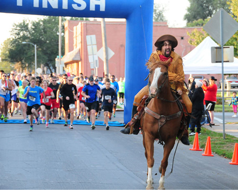 Photo of the start of the Pony Express Run in St Joe, Missouri.  Photo by SeeKCRun.