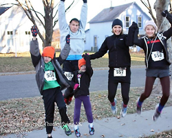 Loats Family at the Thanksgiving Day 5K.