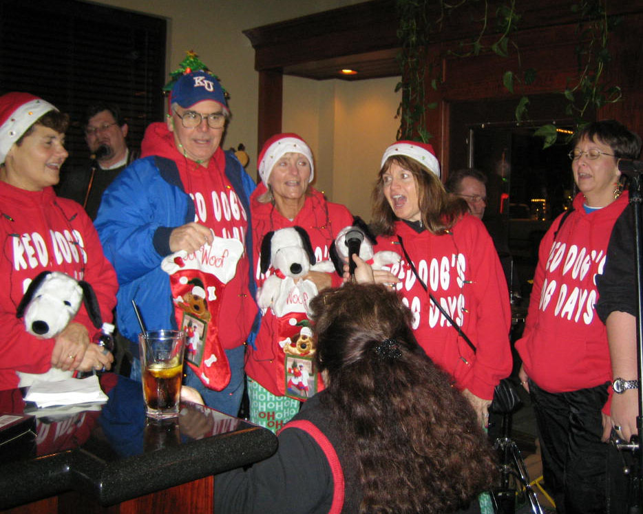 Red Dog runners caroling at the Eldridge